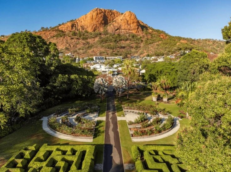 Queens Gardens, Australia